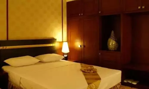 هتل عماد مشهد